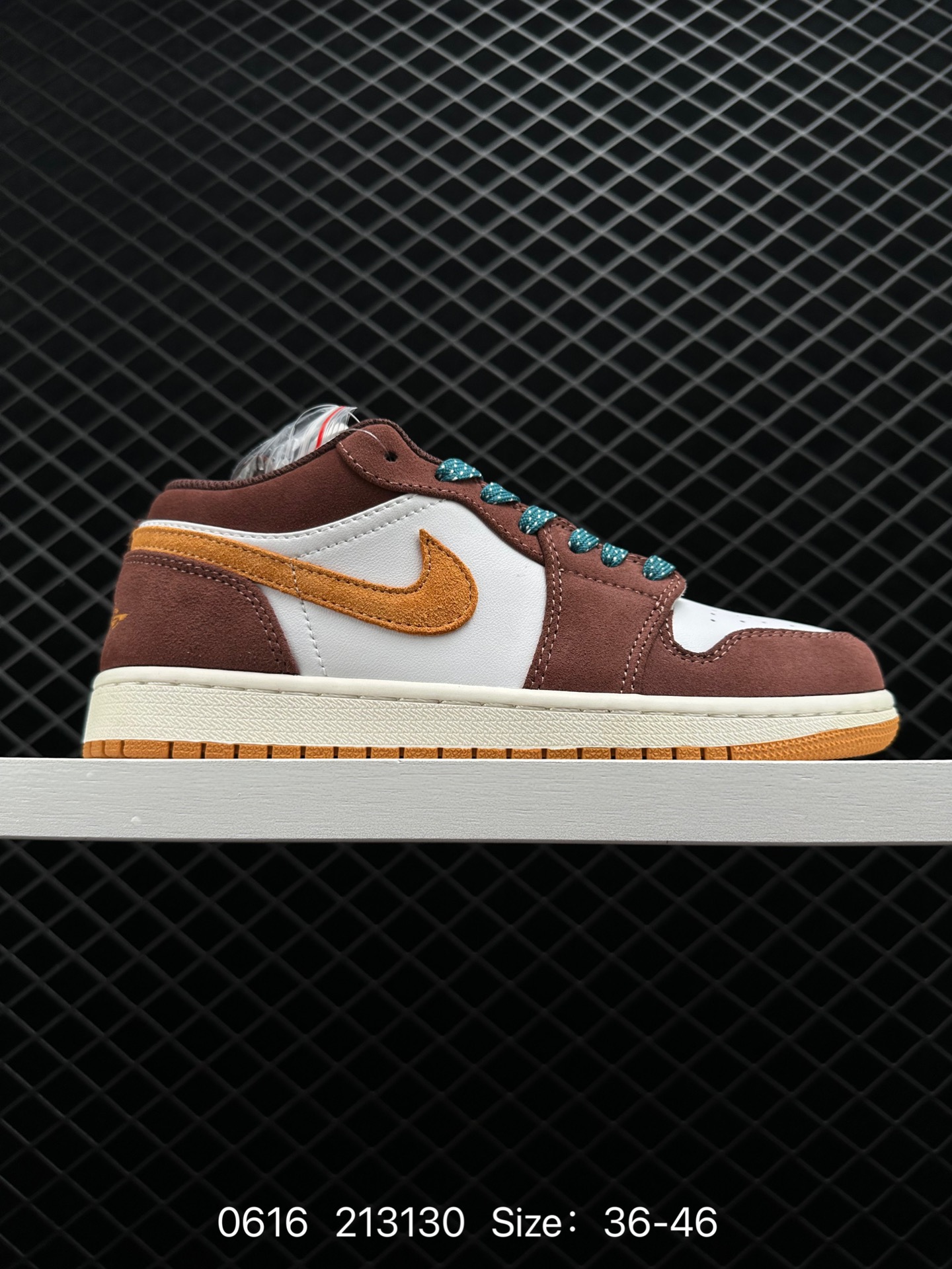 Nike Air Jordan 1 Mid Nike Air Jordan 1 Mid